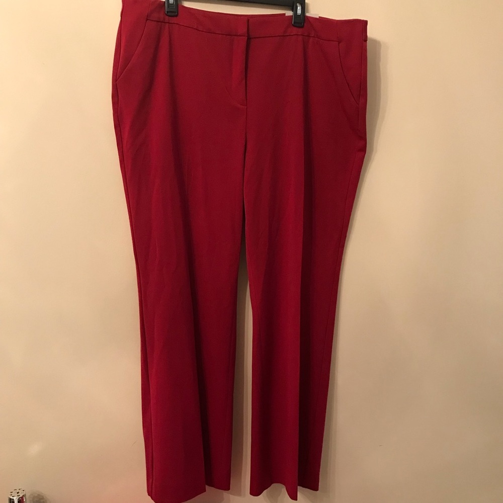Chico's So Slimming Emerald Red Trousers